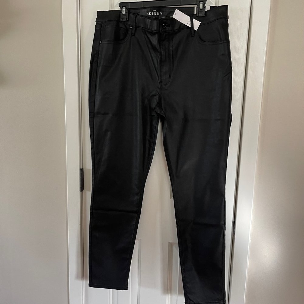 White House Black Market WHBM High Rise Coated Skinny Jeans Black Size 18